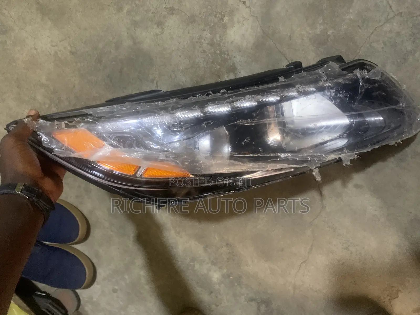 Kia Optima 2014 LED Headlight Pair