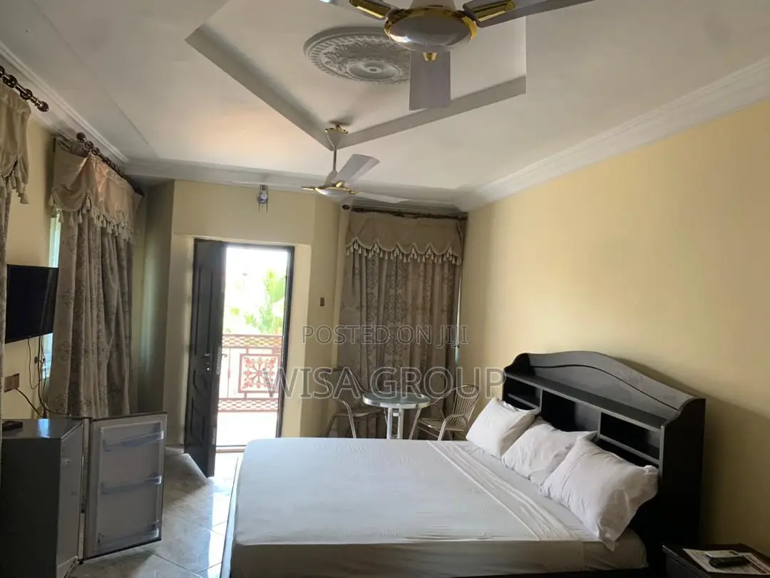 6bdrm Duplex in Wisa Groups, Accra Metropolitan for rent