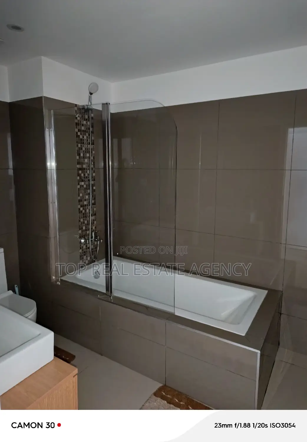 Furnished 2bdrm Apartment in America House, East Legon for sale
