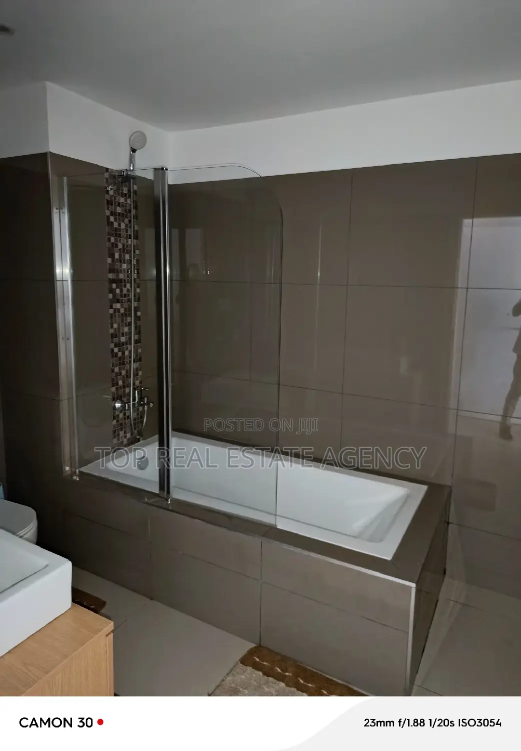 Furnished 2bdrm Apartment in America House, East Legon for sale