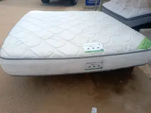 Comfortable 12" Foreign King Size Mattress 75x80free Dlv
