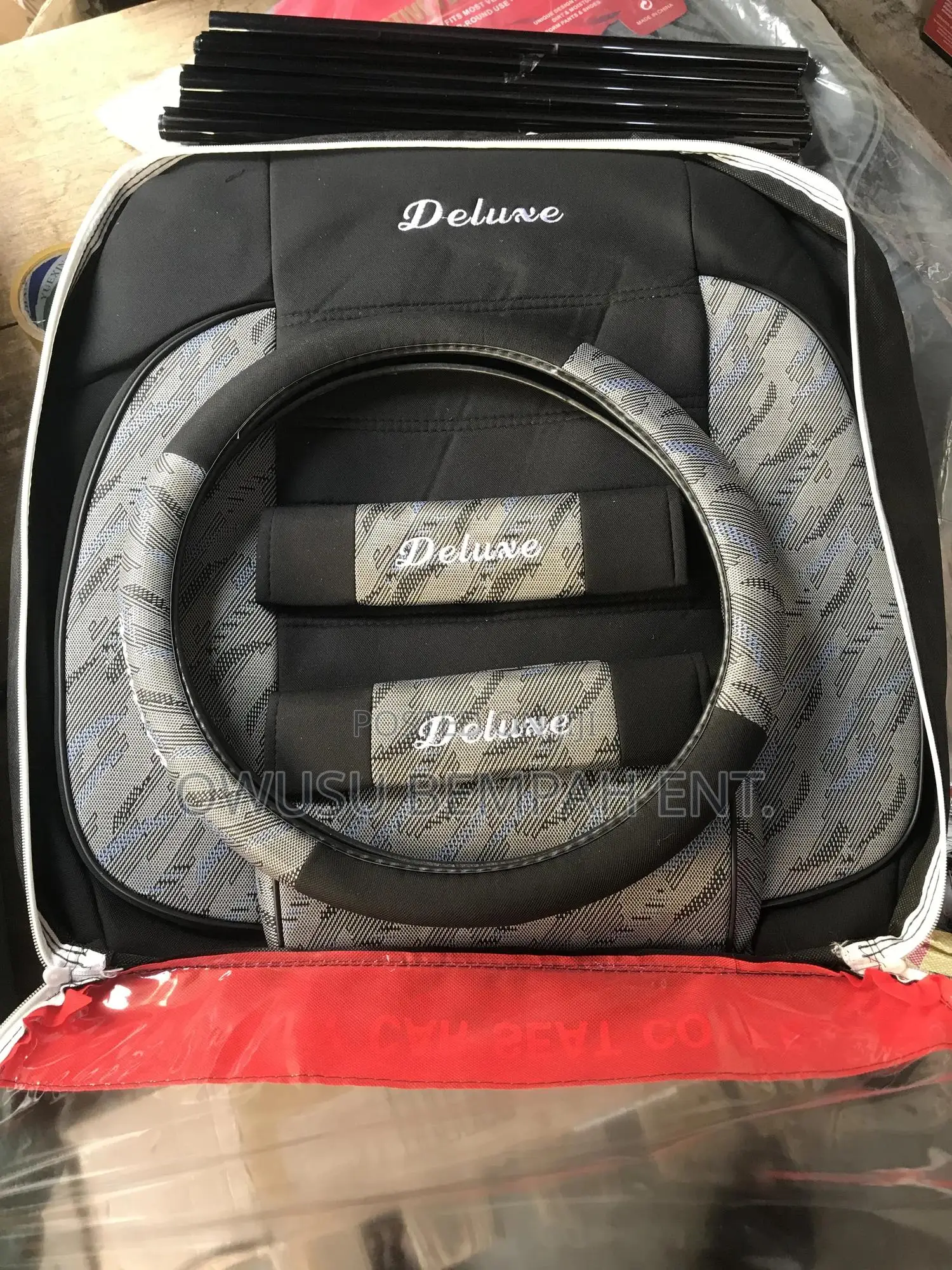 Delux Seat Covers Black