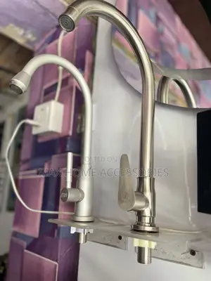 Kitchen Hardware