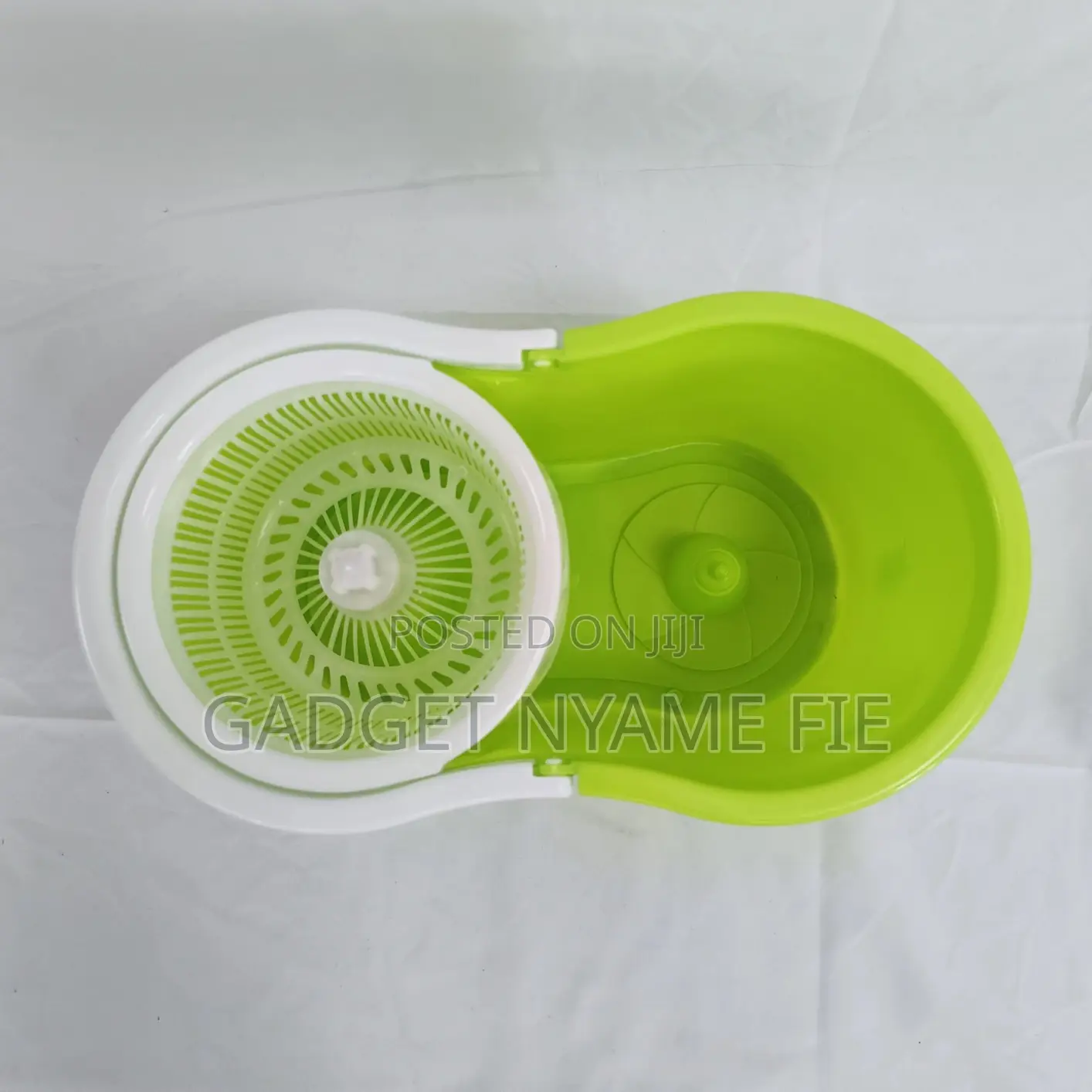 Spin Twist Mop and Bucket Set
