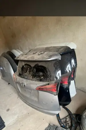 Toyota Rav 4 2016,2017,2018 Boot