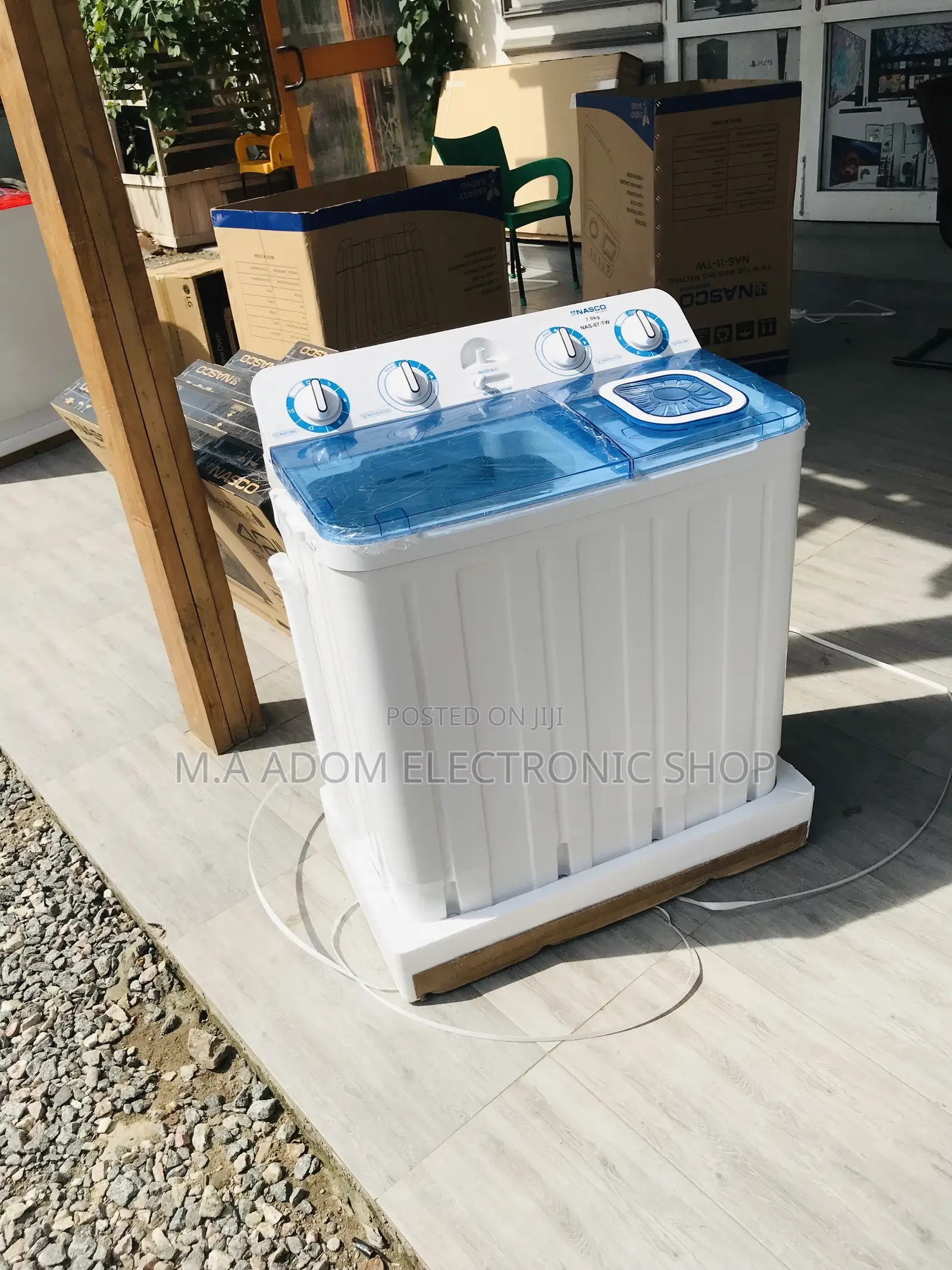 Quality Semi-Automatic Top Load Nasco 11kg Washing Machine.
