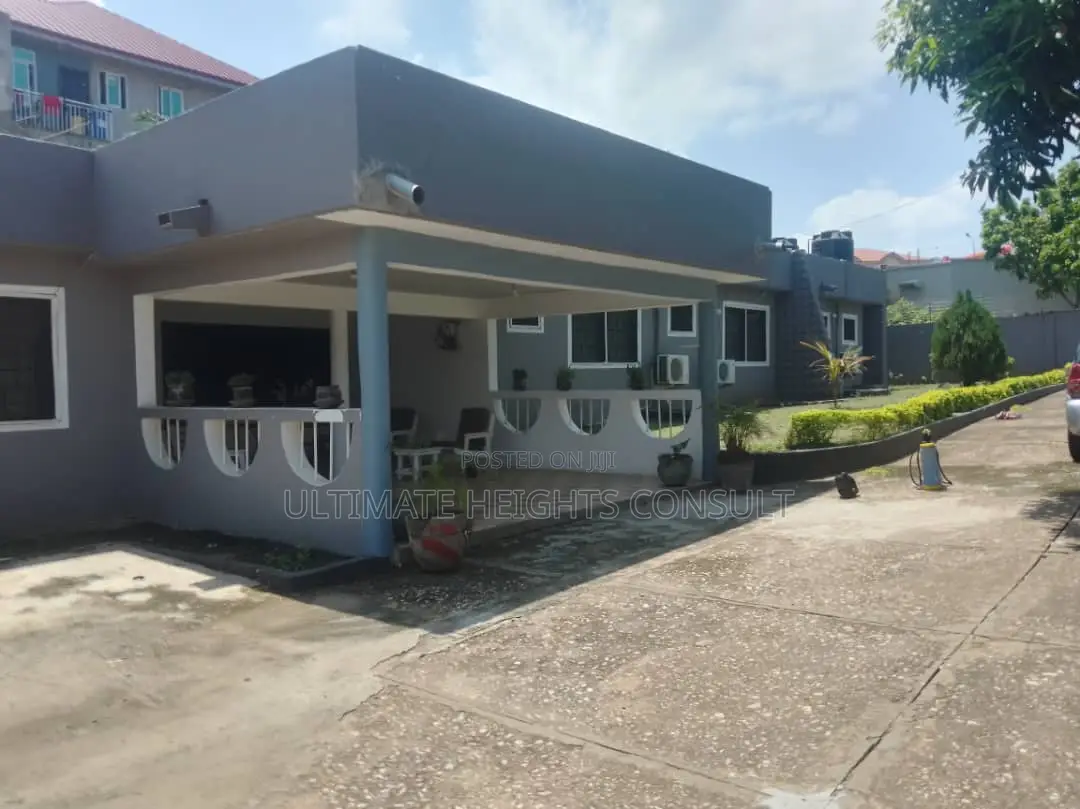 9bdrm House in Lapaz Tabora Number for sale