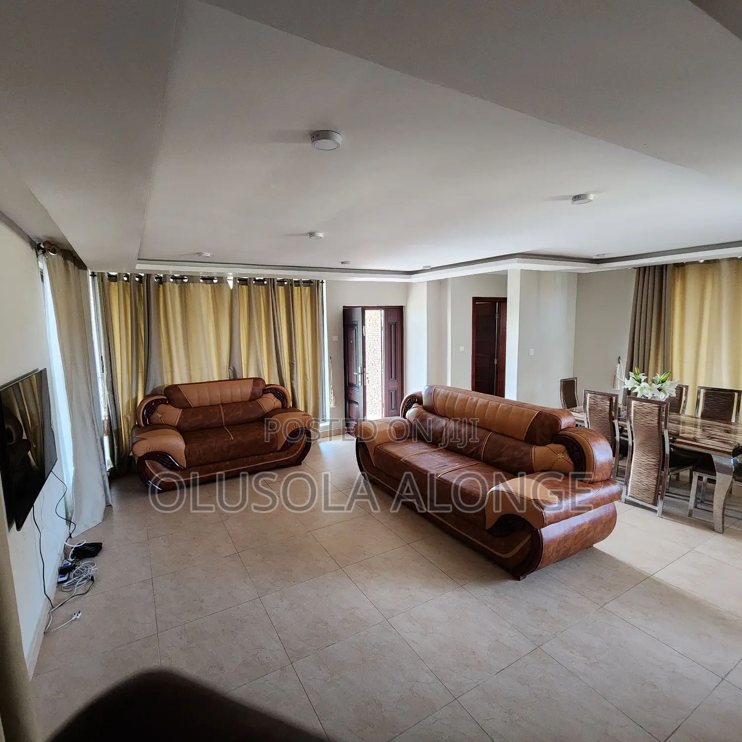 Ensuite Private Room + Starlink Internet -Daily Rate