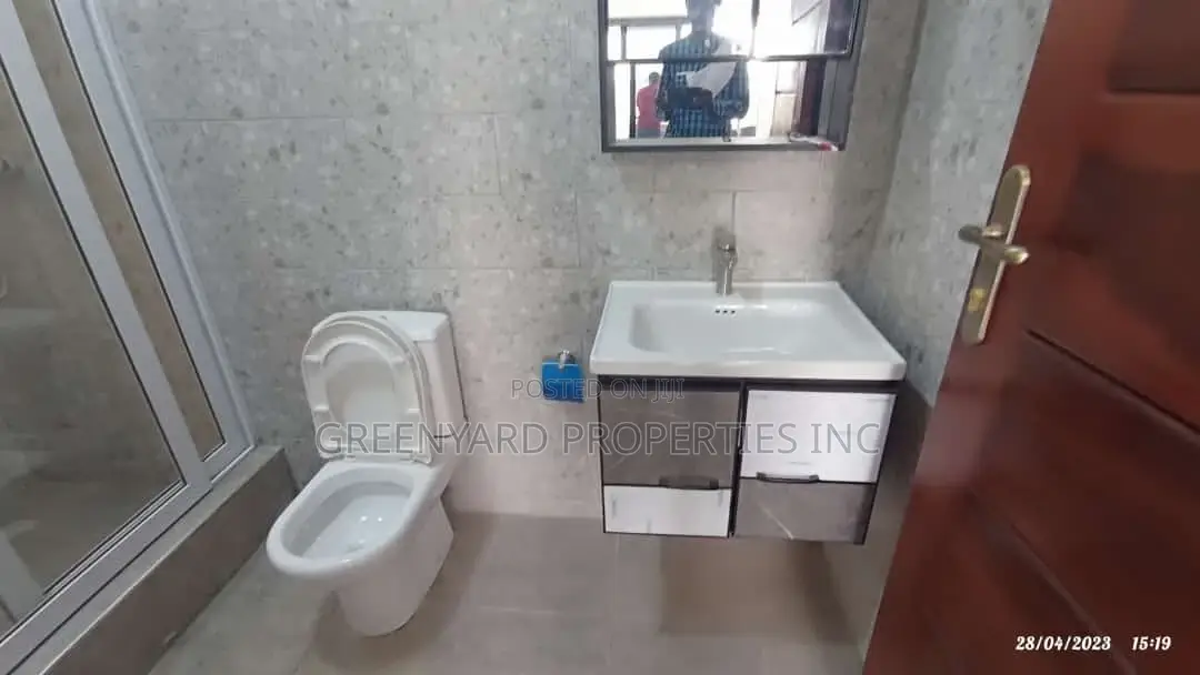 4bdrm House in Oyarifa for sale