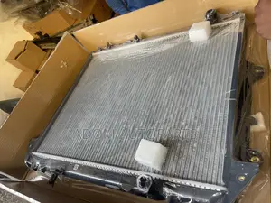 Toyota Fortuner Hilux Radiator Water Tank