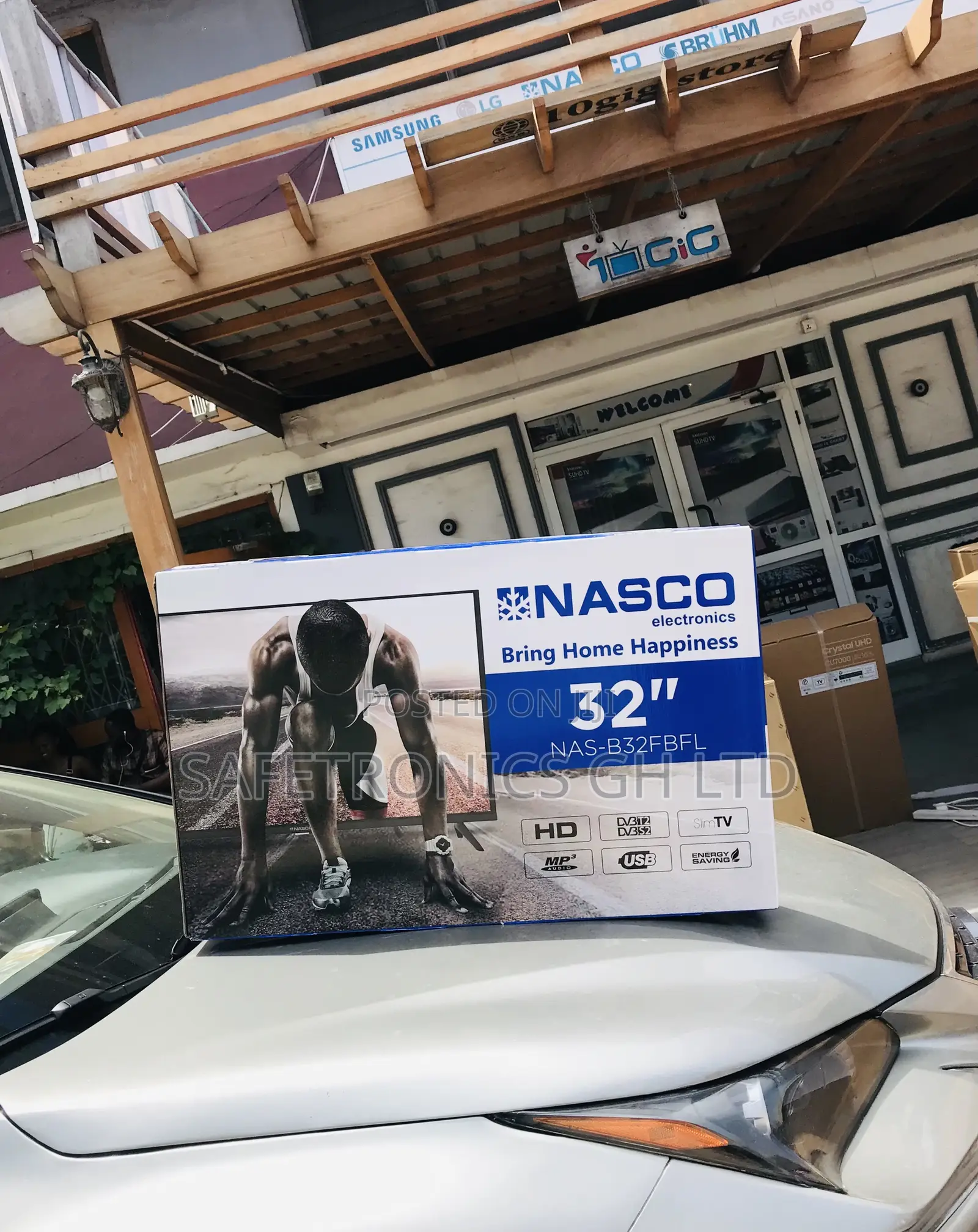 Nasco 32 Inches Glossy Led Full HD Smart Tv