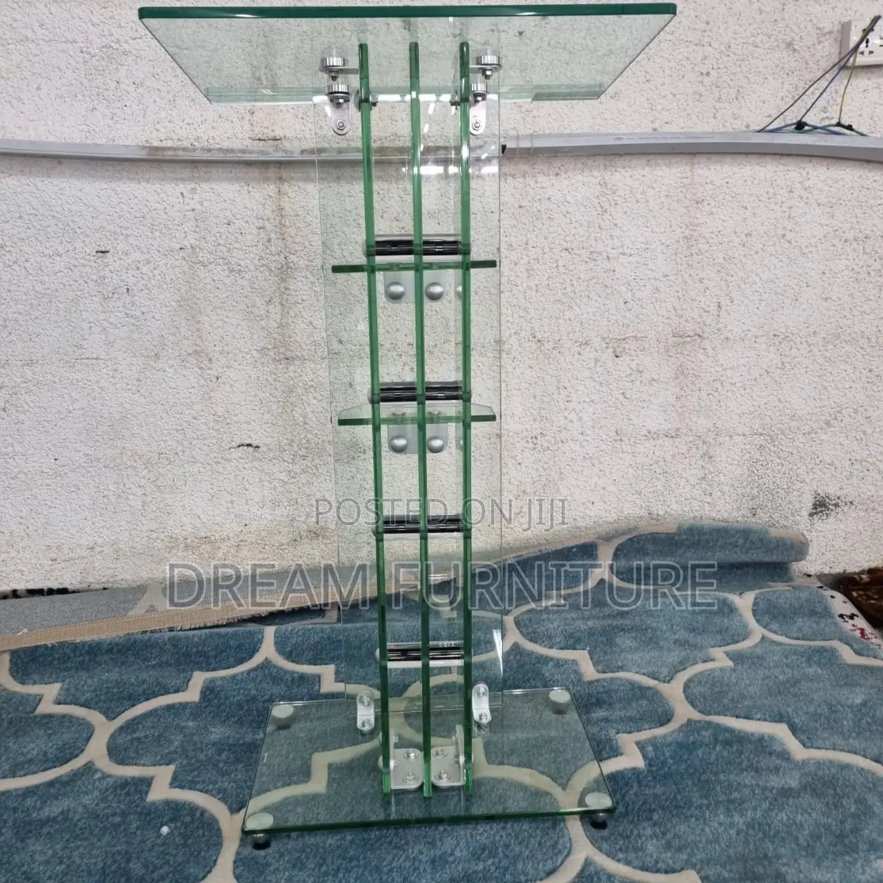 Glass Pulpits