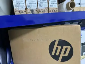 New Laptop HP Pavilion 15 8GB Intel Core i5 SSD 512GB