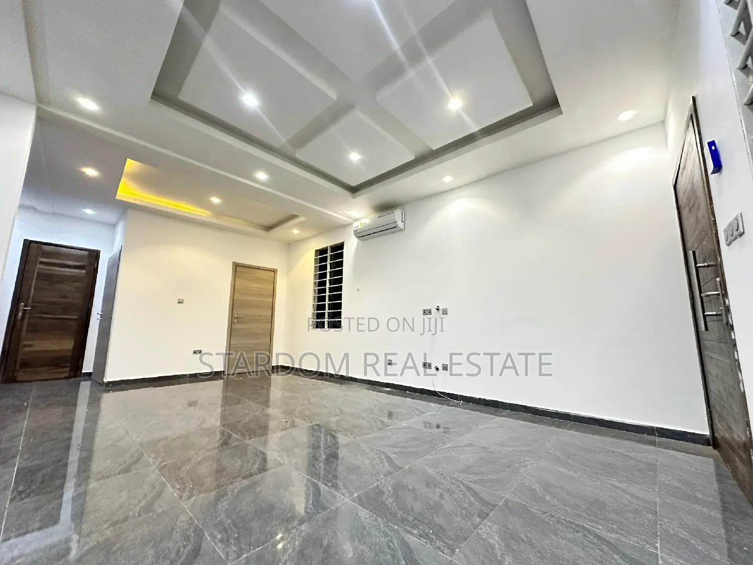 3bdrm Duplex in Adjiriganor for rent