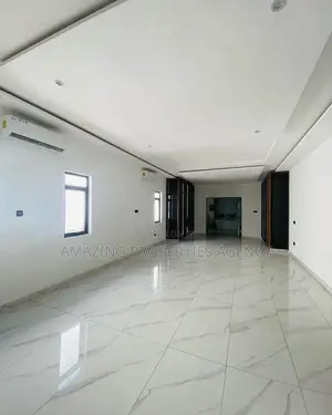 5bdrm House in East Legon for sale
