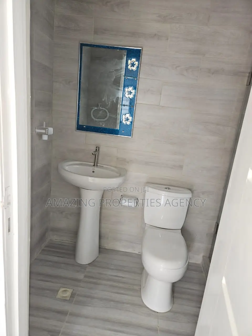4bdrm House in Spintex for sale