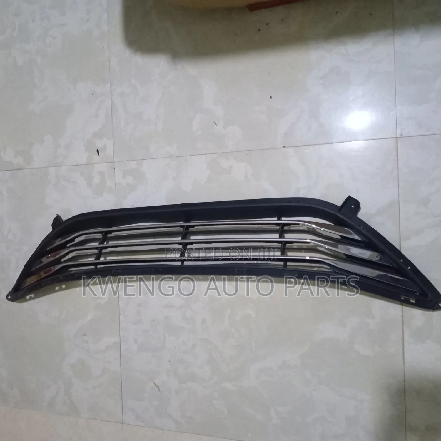 Hyundia Elantra 2012 Down Grill
