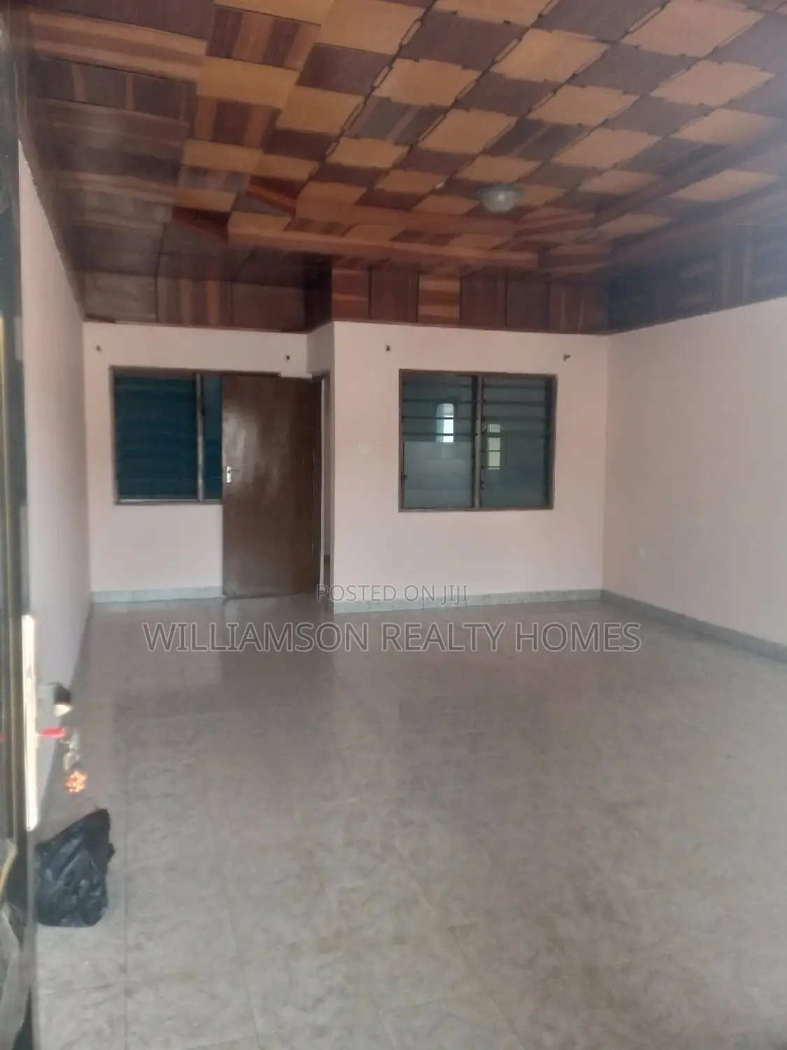 3bdrm House in Community 20 Estate, Spintex for rent