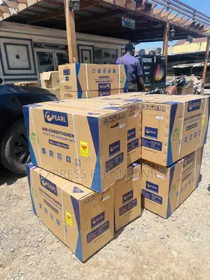 Multi Folds Evaporator Split R410 Gas Pearl 1.5hp