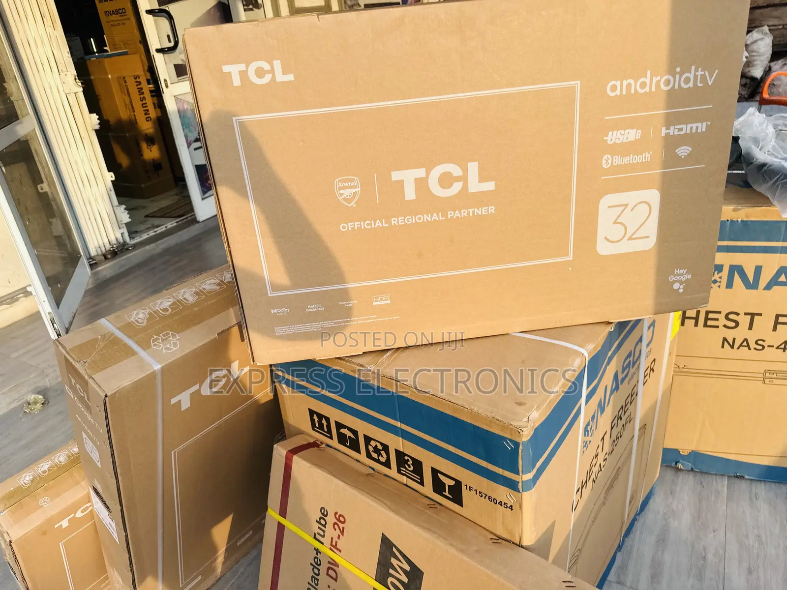 New Slim Sleek Smart Android TCL 32”S54000
