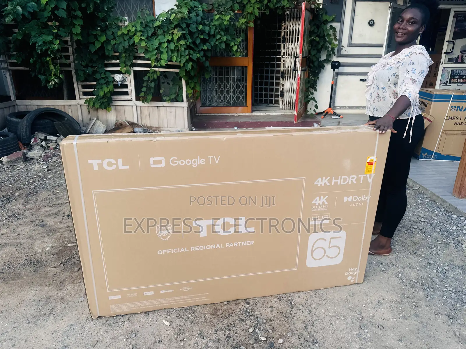 Glossy Slim Sleek Uhd Smart Led Screen 65”C654
