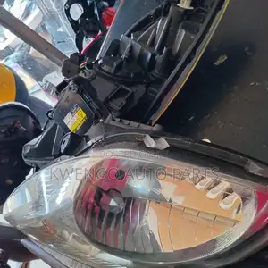 Vitz Headlight 2010,2011 With Charger