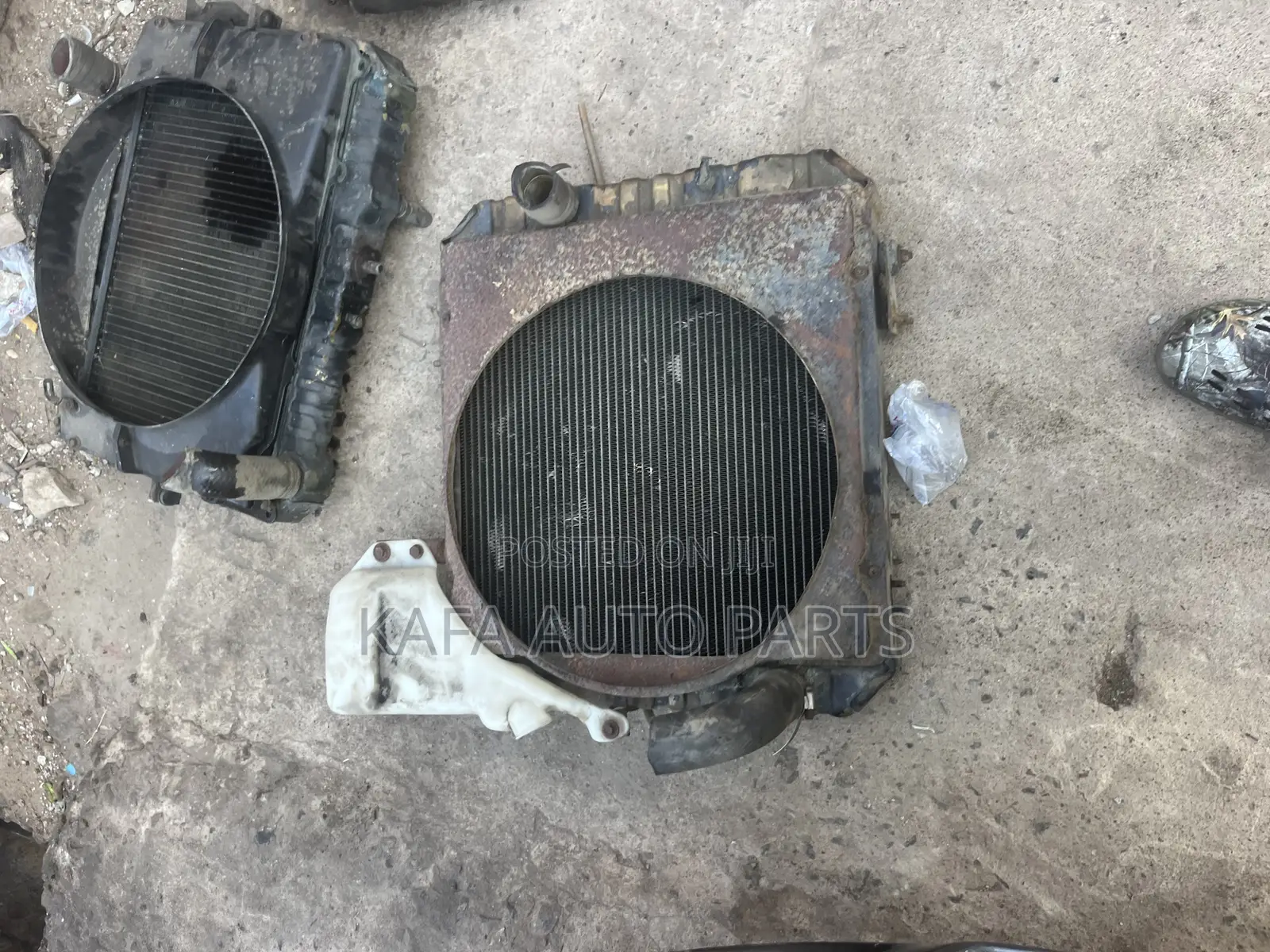 Hyundai Mighty Water Tank Available