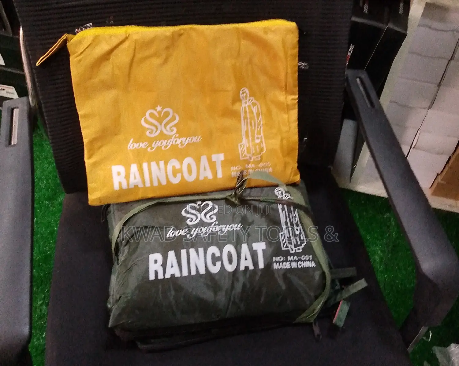 Raincoat (Top & Down)