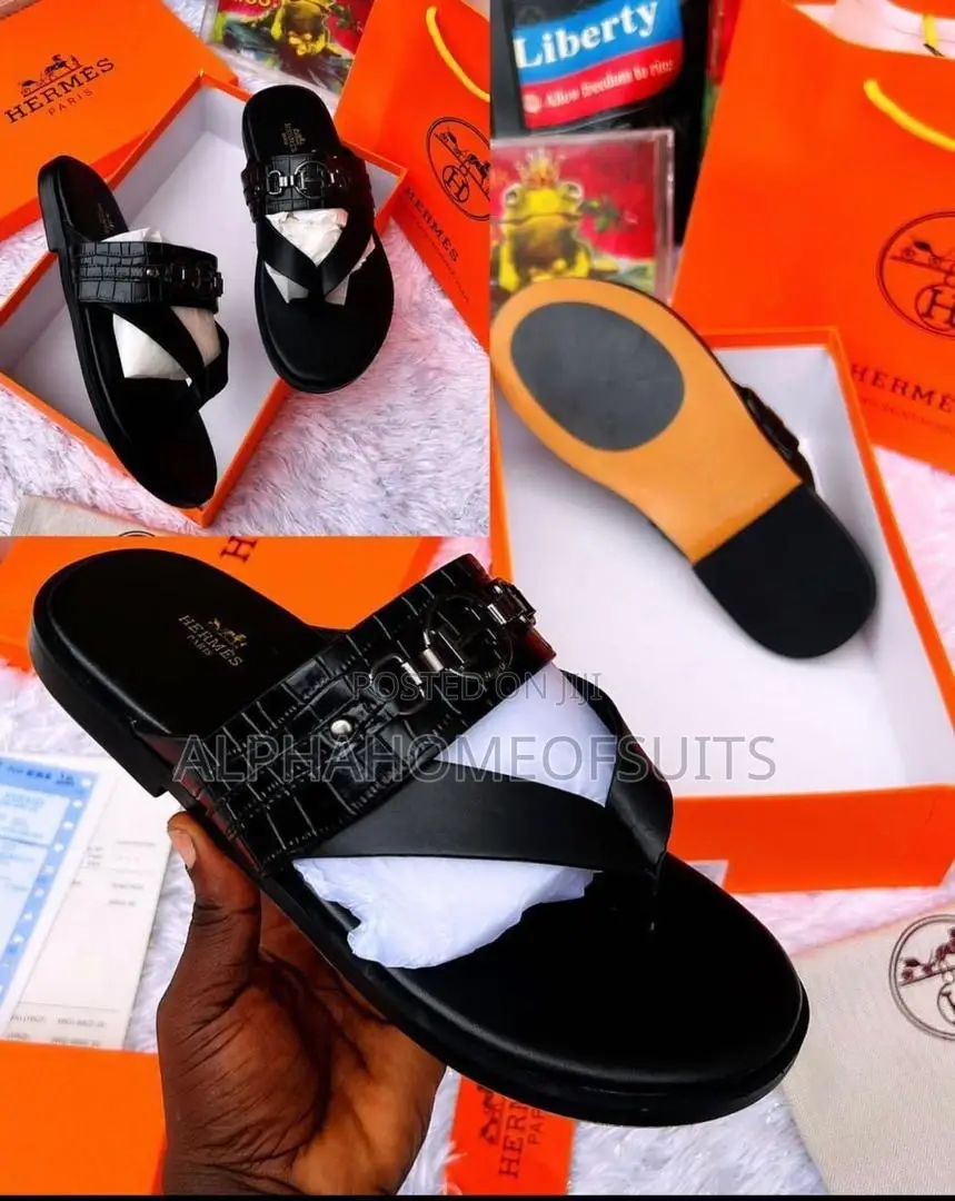 Hemes Slippers