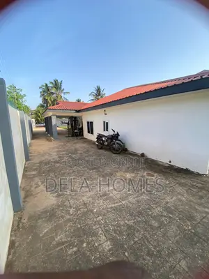 Four Bedroom House for Sale at Oyarifa.