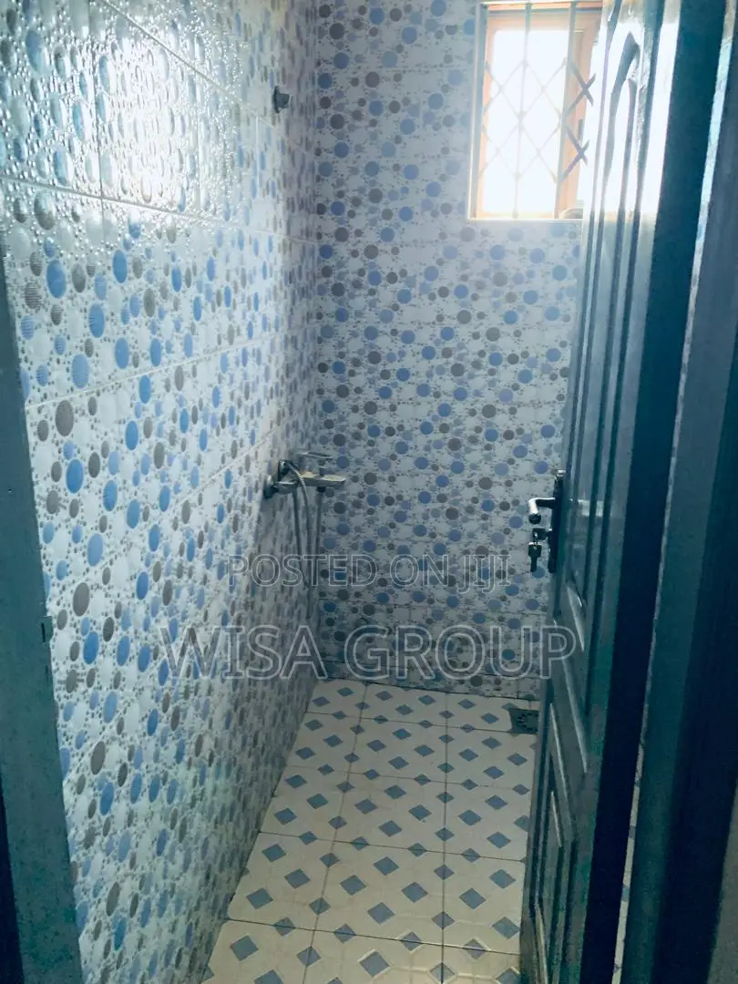 4bdrm Apartment in Wisa Groups, Accra Metropolitan for rent
