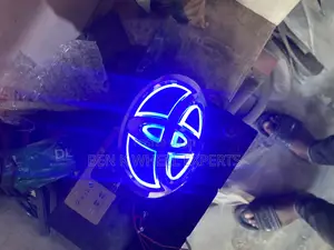 Toyota Crown Light