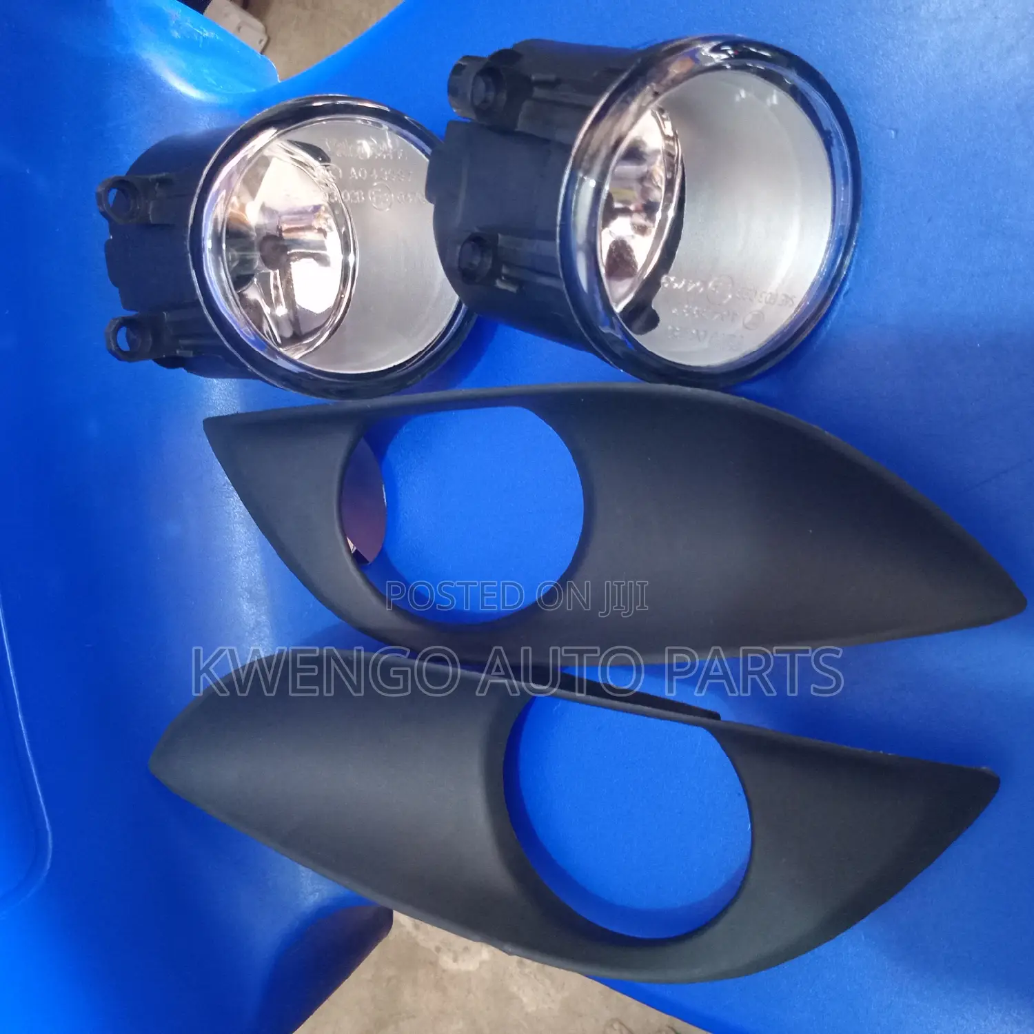 Toyota Vitz 2010 Foglight and Cover Pair