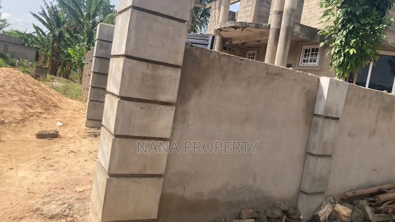 5bdrm House in Dodowa for sale