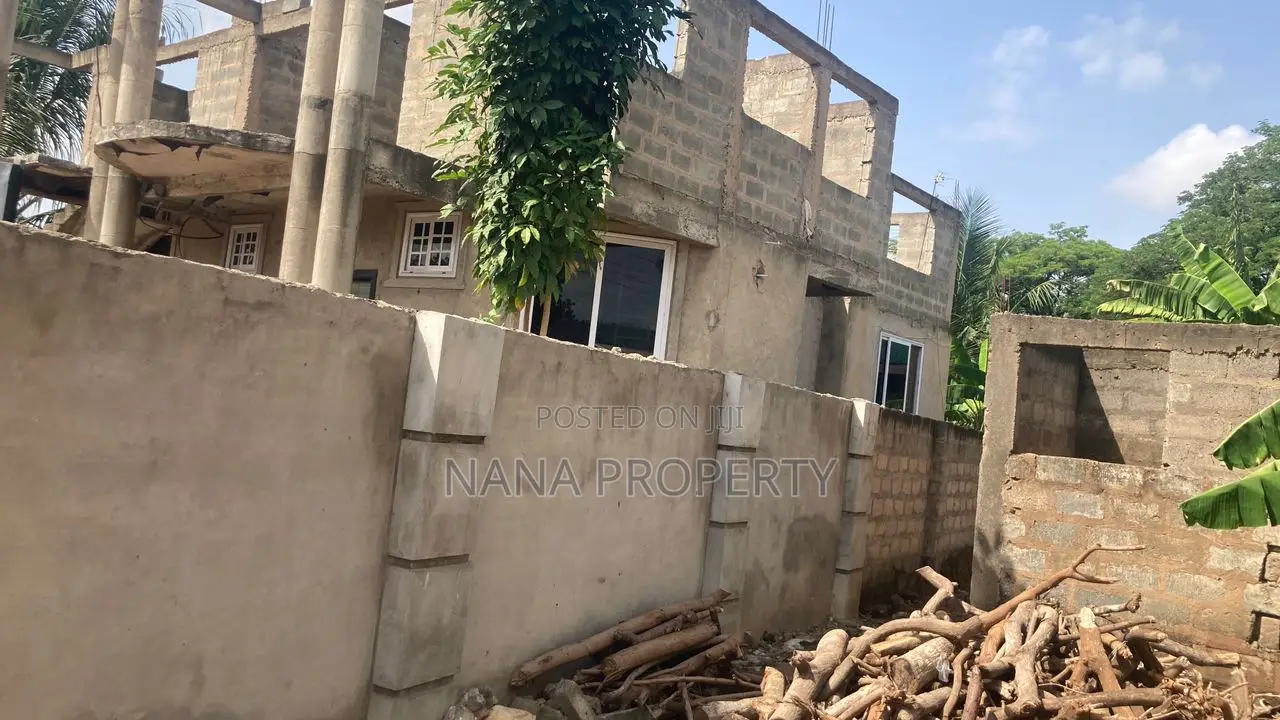 5bdrm House in Dodowa for sale
