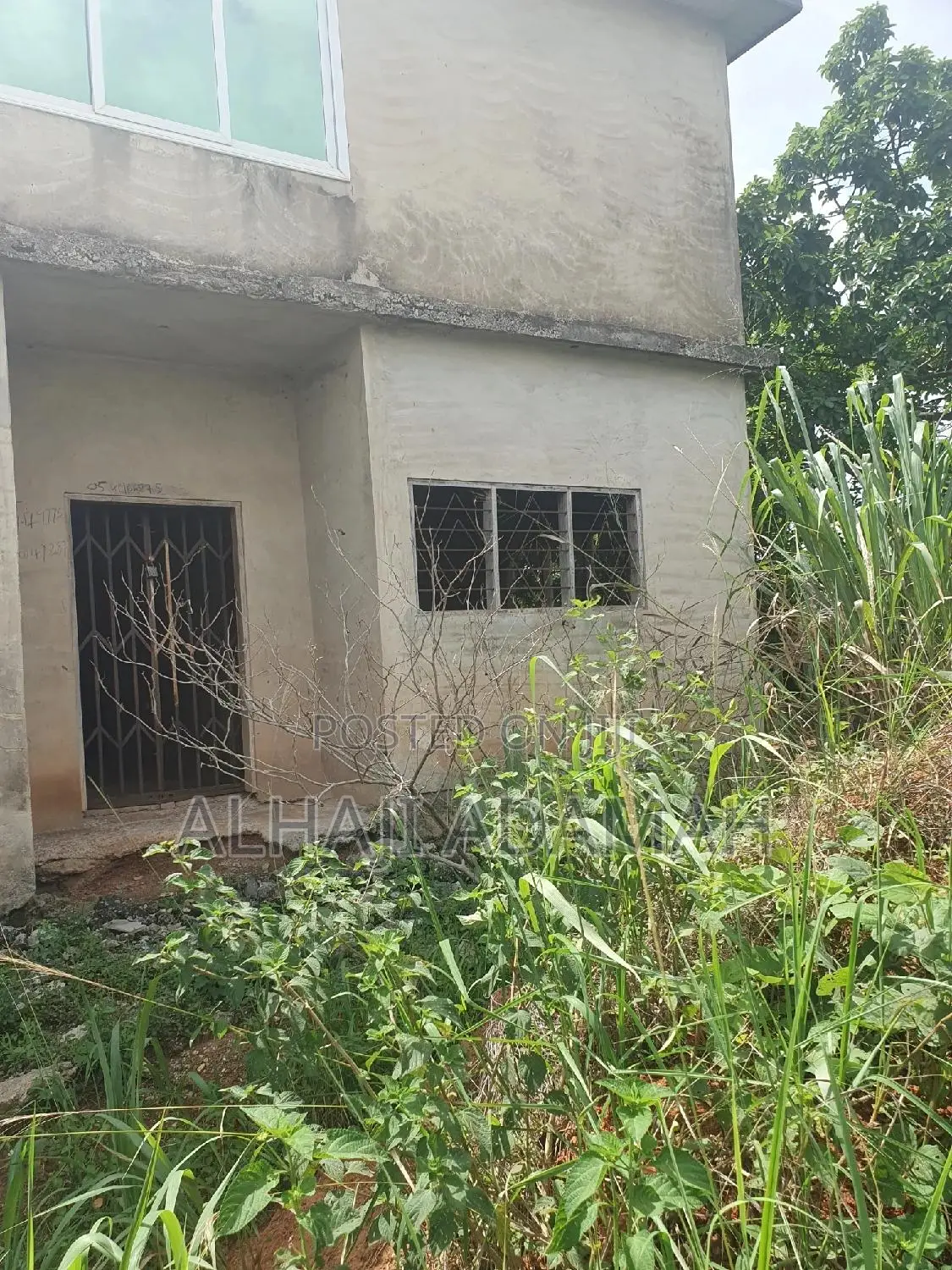 5bdrm Block of Flats in Diamond City Estate, Kumasi Metropolitan