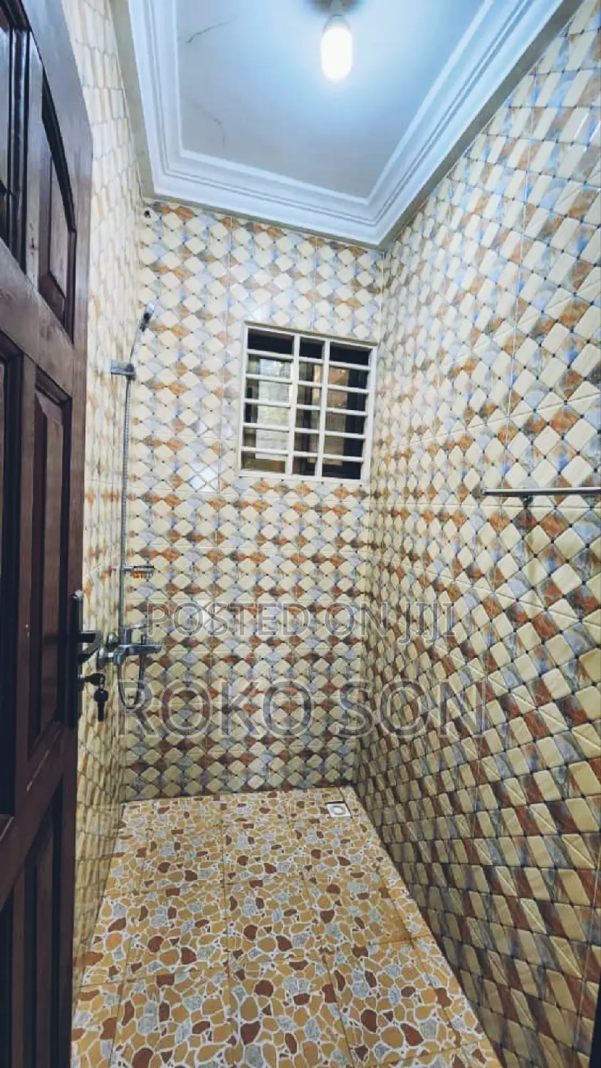 2bdrm Apartment in Dr Roko, Dworwulu for rent
