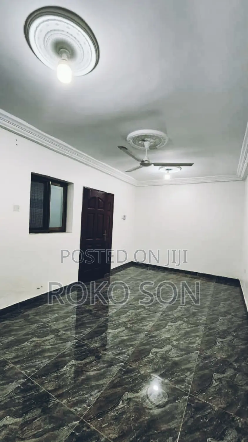 2bdrm Apartment in Dr Roko, Dworwulu for rent
