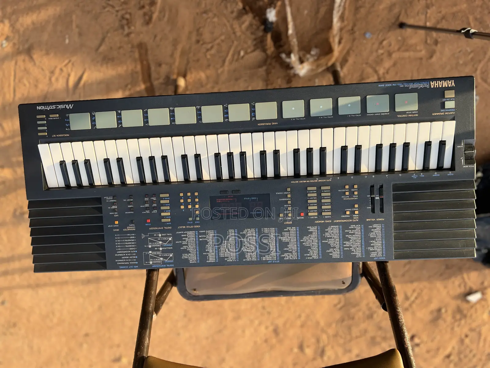 Keyboard PSS 680
