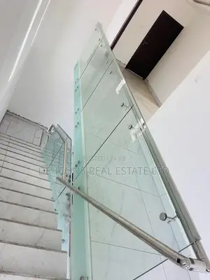 3bdrm Mansion in De-Icons Real Estate, East Legon for sale