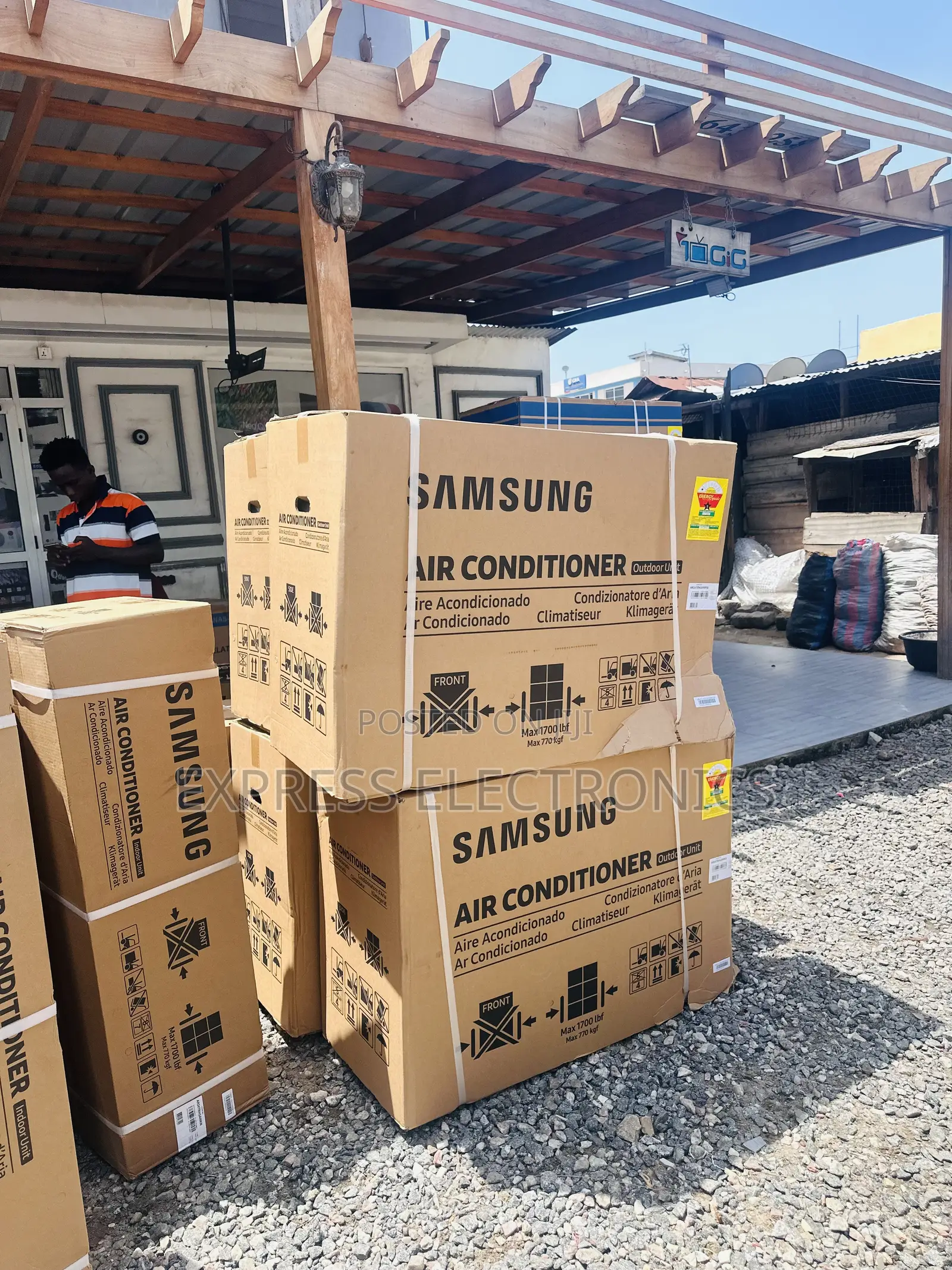 2.5hp Samsung Split R410 Gas Air Conditioner 