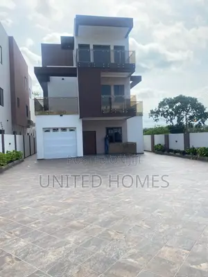 7bdrm House in East Legon for rent