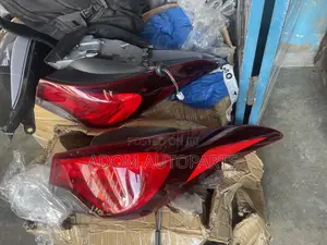 Hyundai Elantra Taillight 2014 2015 2016
