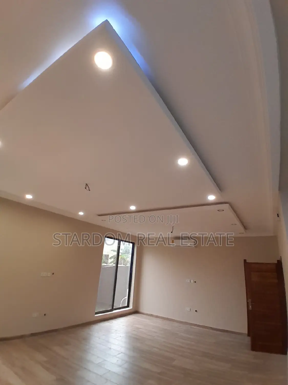3bdrm Duplex in Adjiriganor for rent