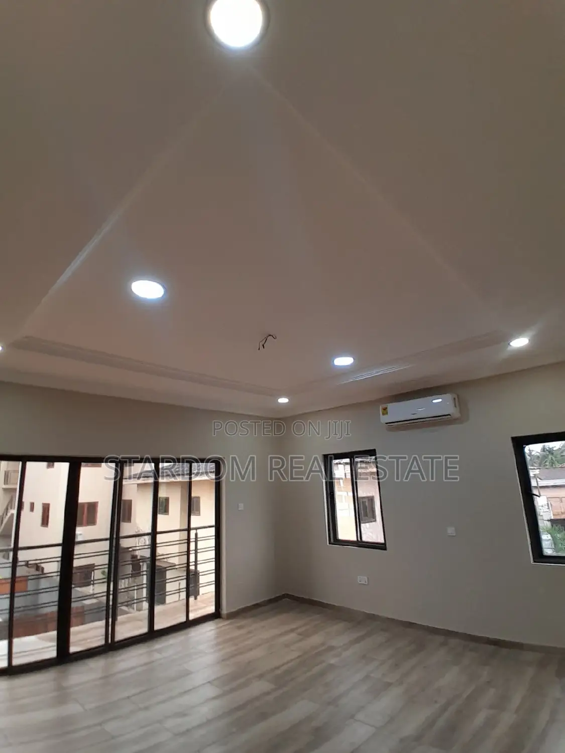 3bdrm Duplex in Adjiriganor for rent