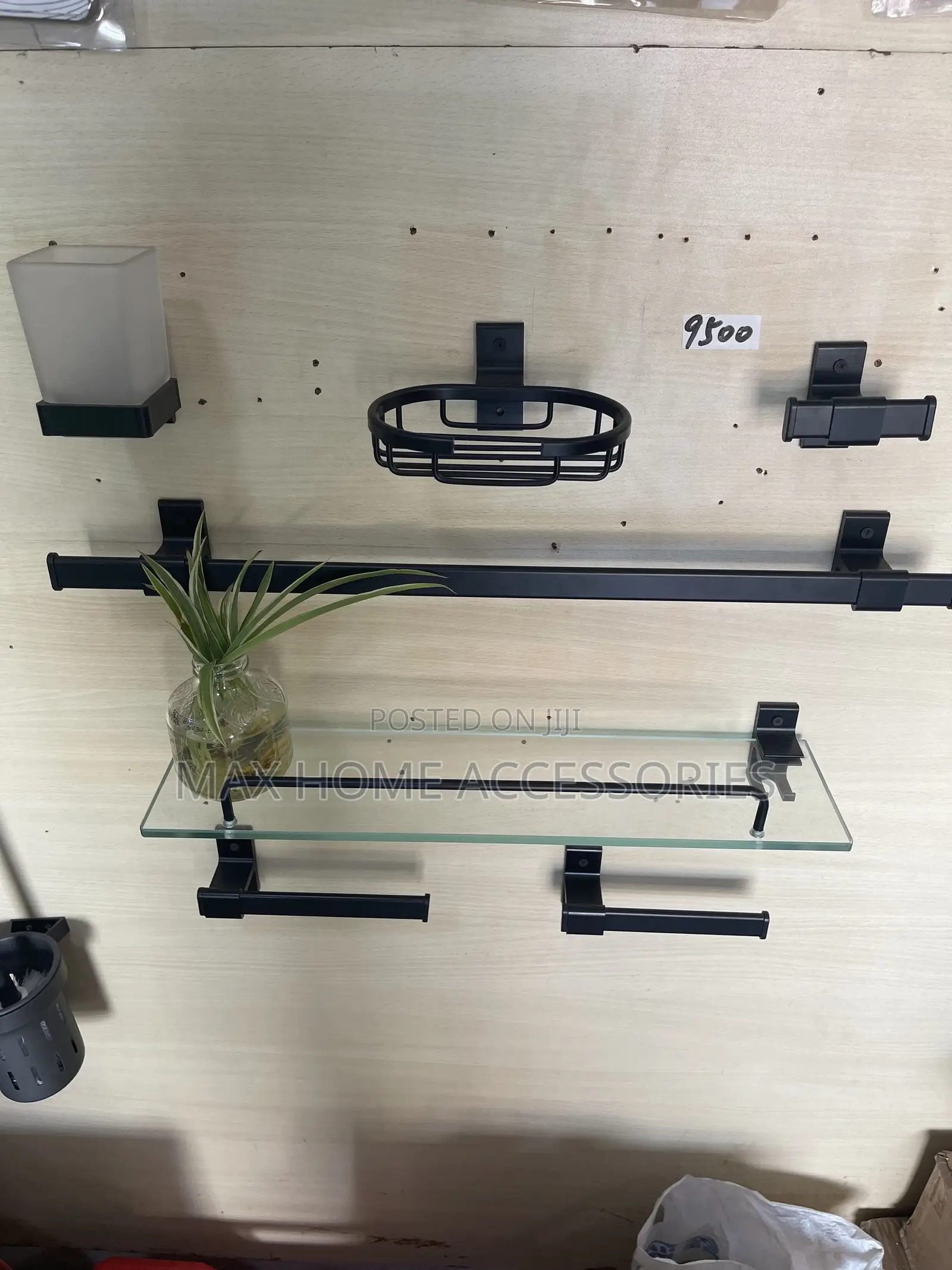 Simple Accessories