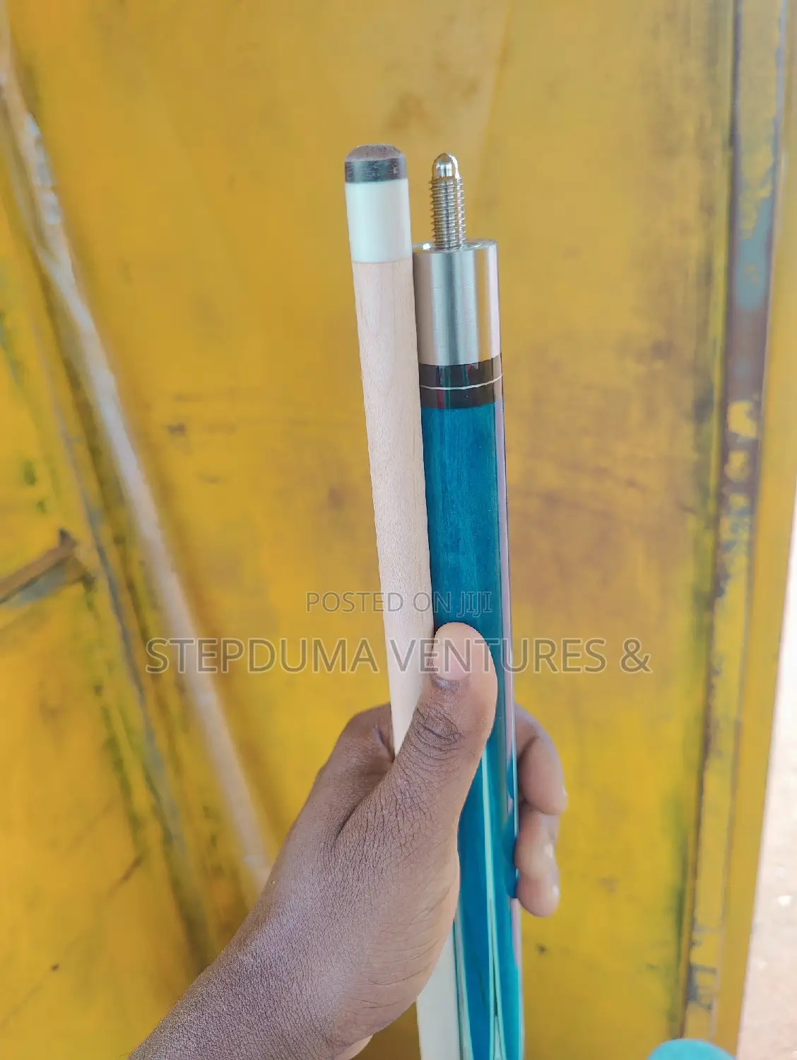 Cue Stick (Adjustable)