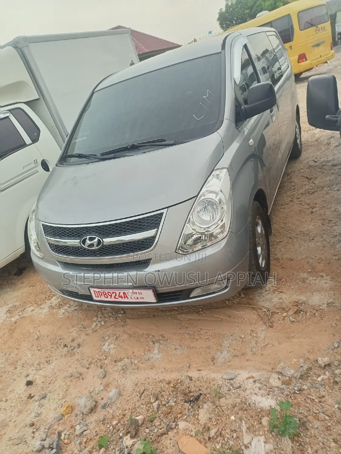 Hyundai Starex 2012 Grey