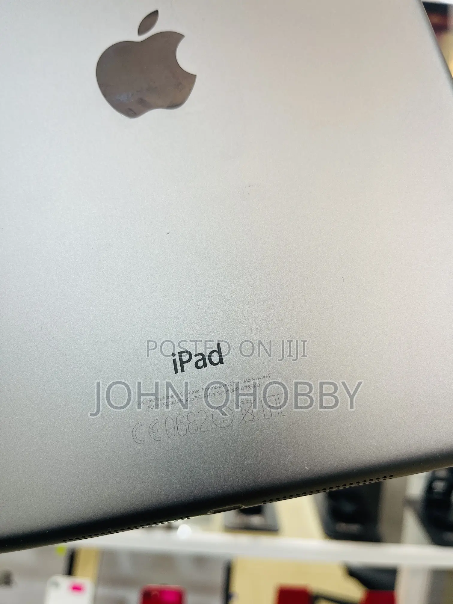 Apple iPad Air 16 GB Gray