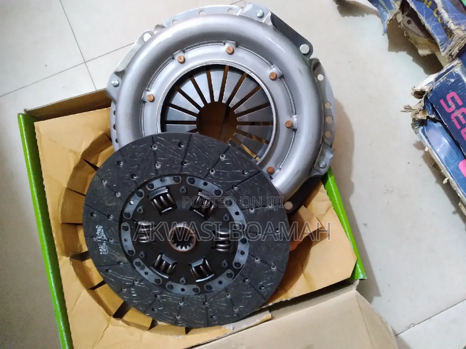 Hyundai Mighty Clutch Cover and Disc Set